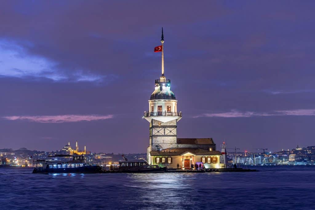 برج الفتاة في اسطنبول
